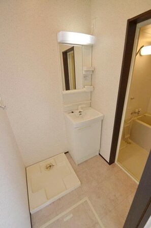 レグノ大宮大和田の物件内観写真